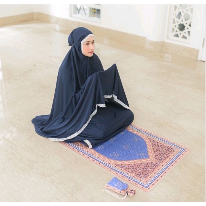 Terjan Full Set Mukena + Sajadah Travel Series Hampers