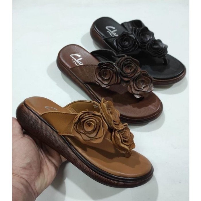 Sandal Clarks 2687 Rose Flowers Sendal Jepit Kulit Wanita
