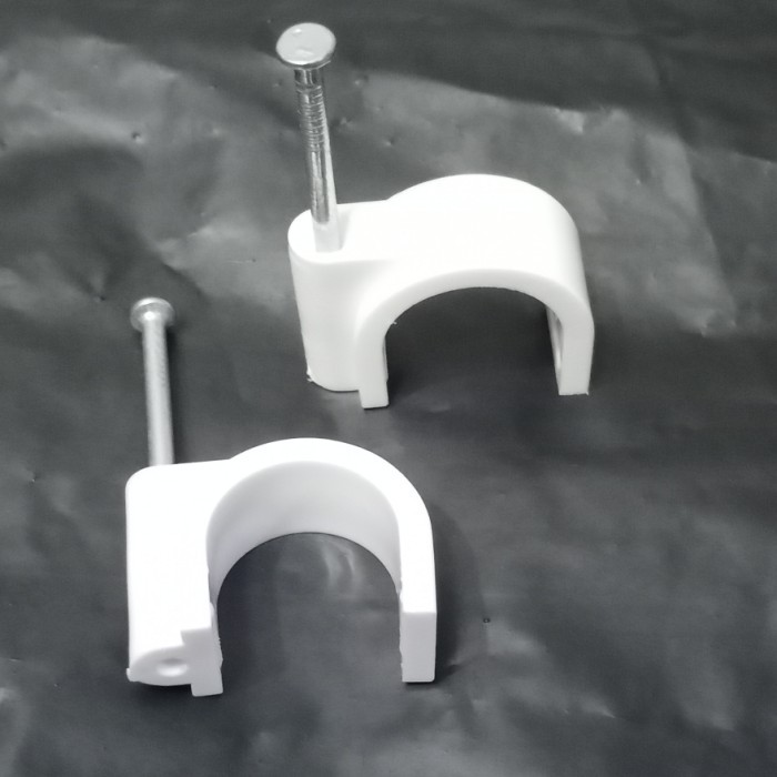 Klem Pipa Listrik Clipsal 20mm Paku beton / Klem Kabel Beton 20mm 50pc