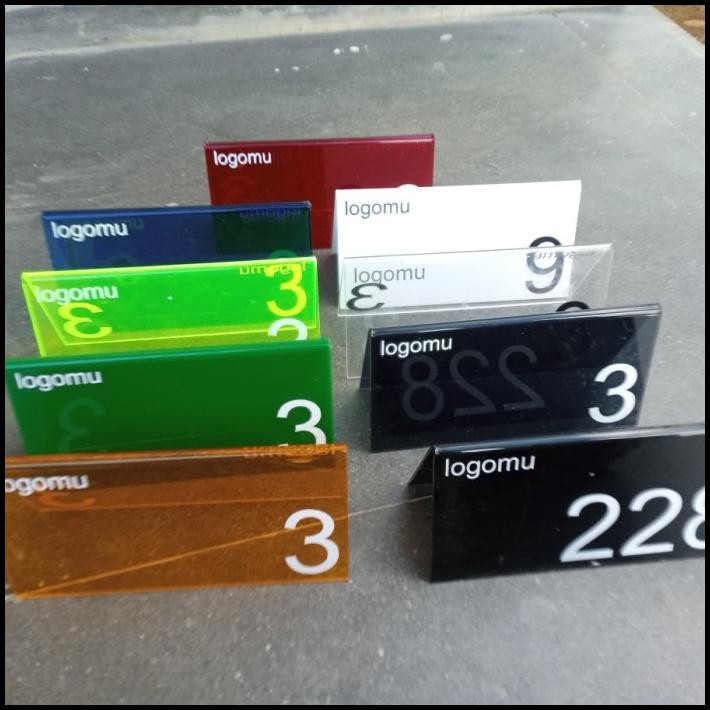 

TERBARU NOMER MEJA AKRILIK 2 SISI 16X8CM !!!