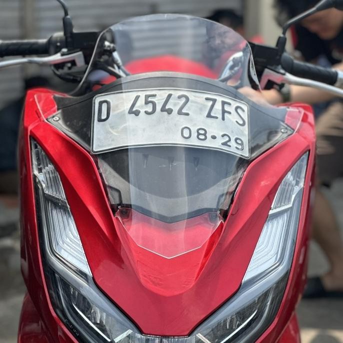 TERMURAH WINDSHIELD VISOR HONDA PCX 160 CLEAR BENING MODEL THAILAND ORIGINAL DAN TERPERCAYA