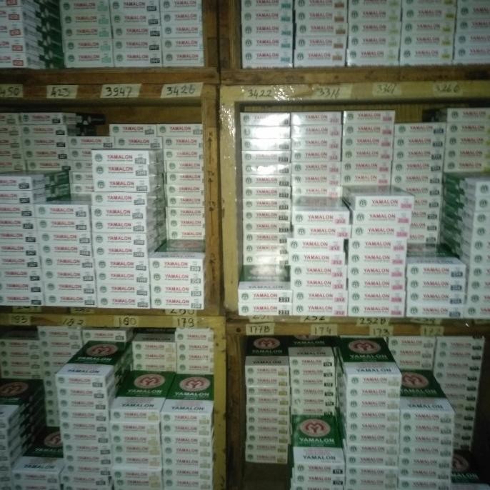 

Benang jahit yamalon 500y 1/2 gros( 6dzn)