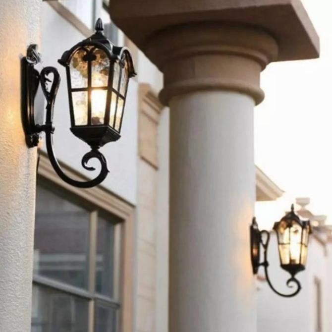 Lampu Dinding Model Jendel Klasik / Lampu Taman Outdoor