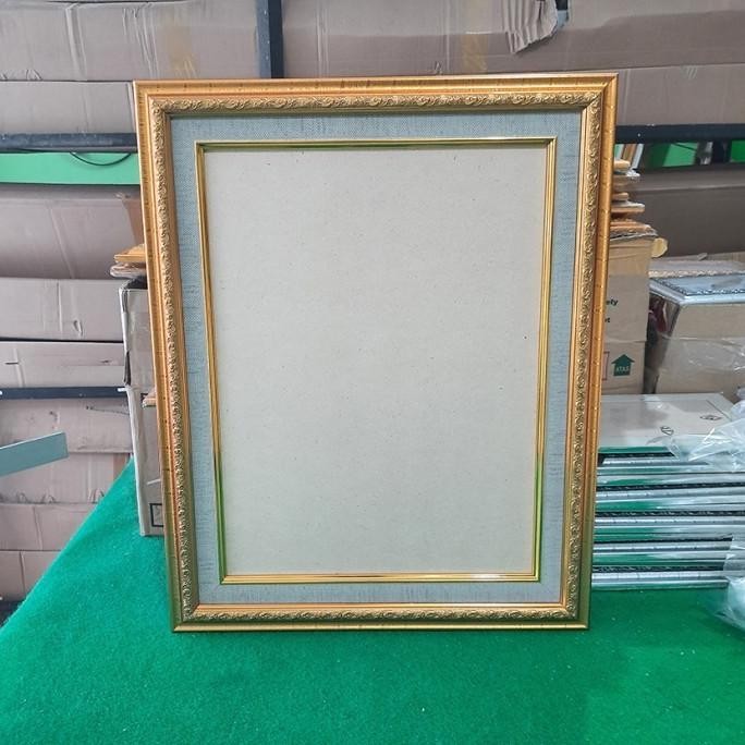 BINGKAI FIGURA FRAME FOTO UKIR LINEN 20r (40X60 cm) GOLD [terbaik]