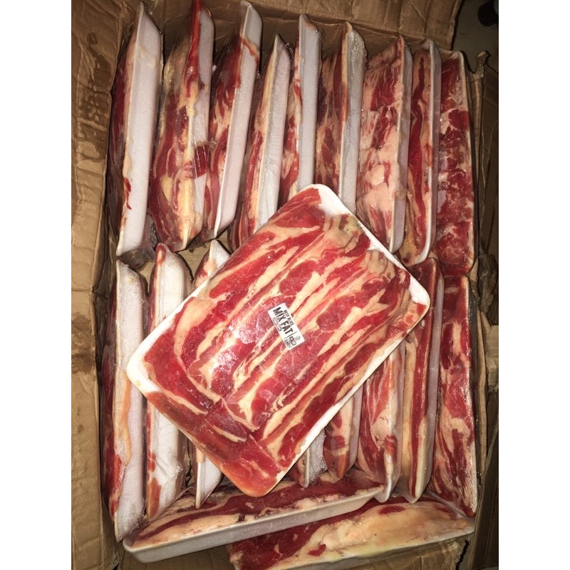 

SLICEBEEF /YAKINIKU BBQ/ YOSHINOYA BEEF / DAGING TAHUN BARU/ MIXFAT 500gr