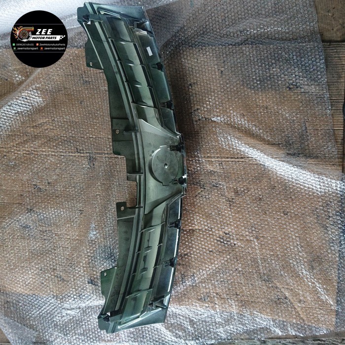 Grill Nissan Livina L10 +Logo 100% Original