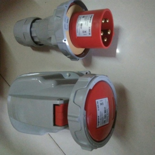 legrand surface mounting 63A 3p+N+E ip67 legrand 555559+555529 set