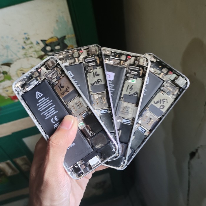 MESIN IPHONE 5 SUDAH DI BYPASS WIFI ONLY