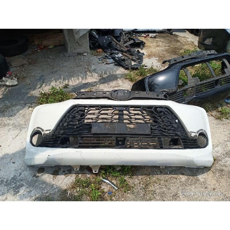 Bemper Bumper Depan Avanza Veloz 2016