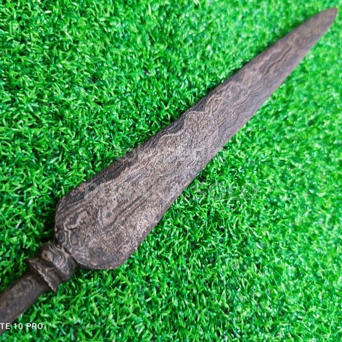 PUSAKA TOMBAK LURUS ASLI KUNO PAMIR BAGUS