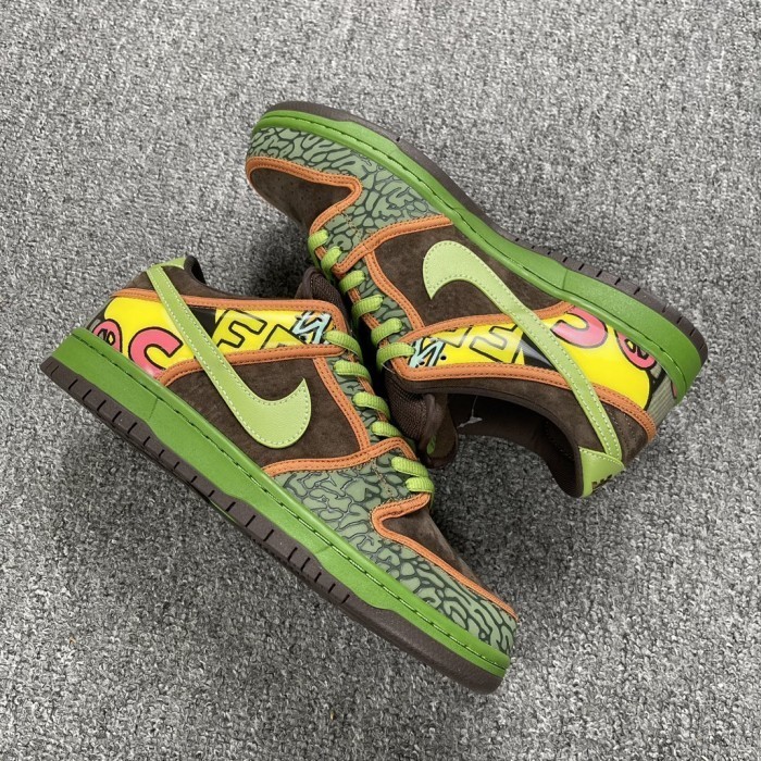 Nike SB Dunk De La Soul (2015)