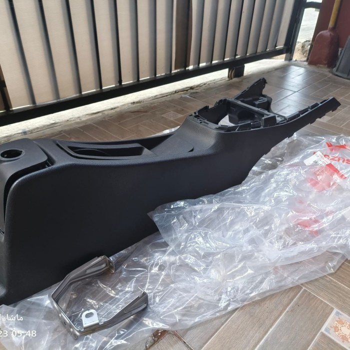 CONSOLE BOX ALL NEW ERTIGA SPORT 2019 BEKAS PAKAI MULUS