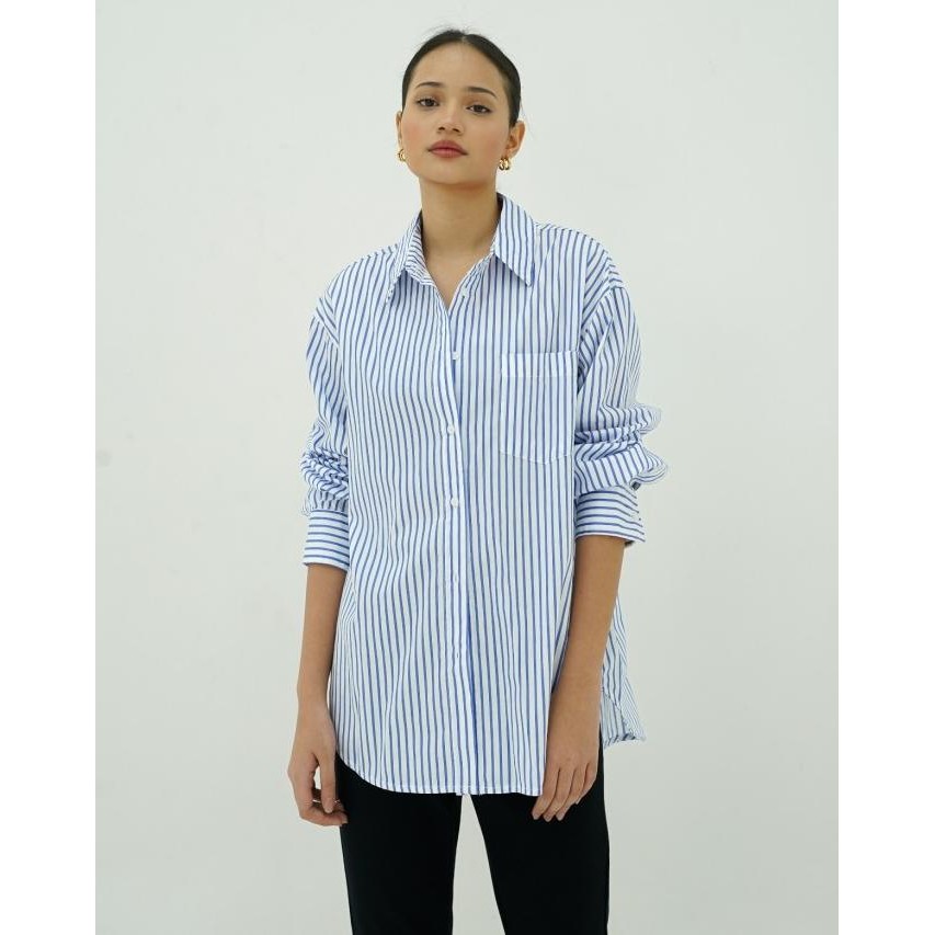 

BLUE- KAIAHATI - TANIA BASIC OVERSIZED SHIRT WITH POCKET STRIPED OCEAN BLUE