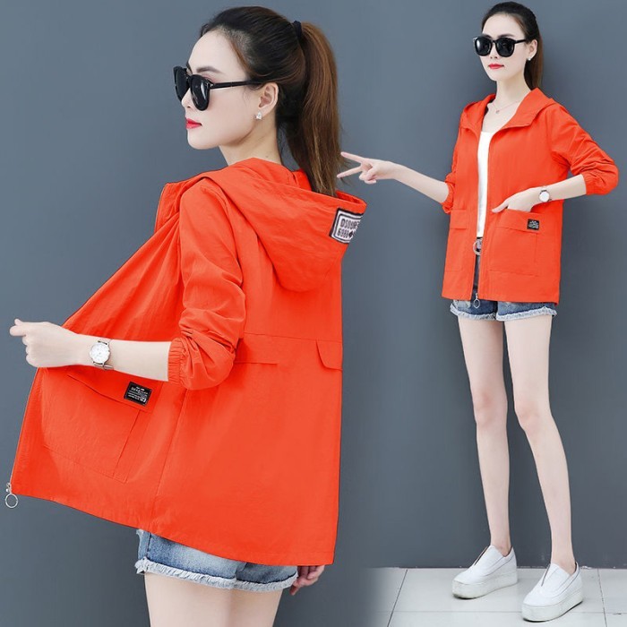 [TERLARIS DI SHOPEE] JAKET PARASUT OUTDOOR WANITA PANJANG HOODIE ANTI UV SERBAGUNA RINGAN - 44 Orang