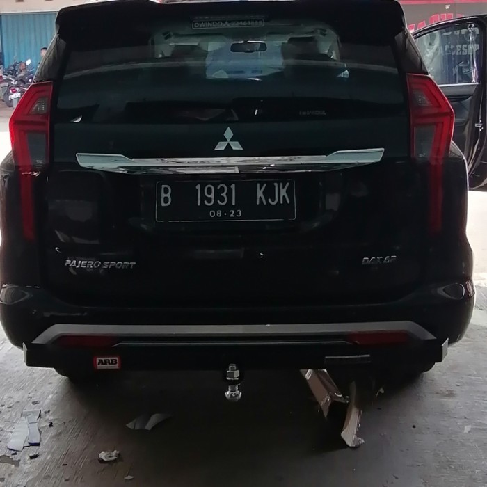 TOWING BAR / PENGAMAN BELAKANG BESI ARB ALL NEW PAJERO 2021