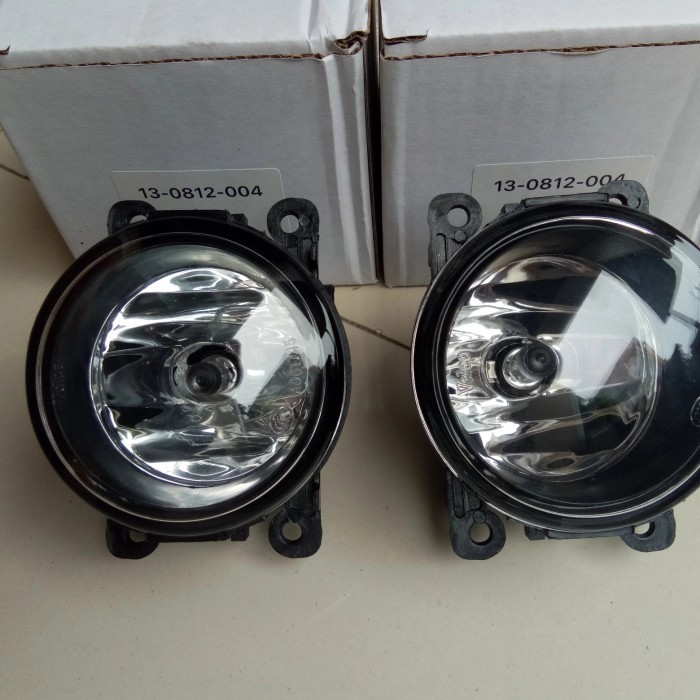 FOGLAMP,LAMPU KABUT ERTIGA TH 2010-2021,AVP ARENA 2008-2018.VALEO.