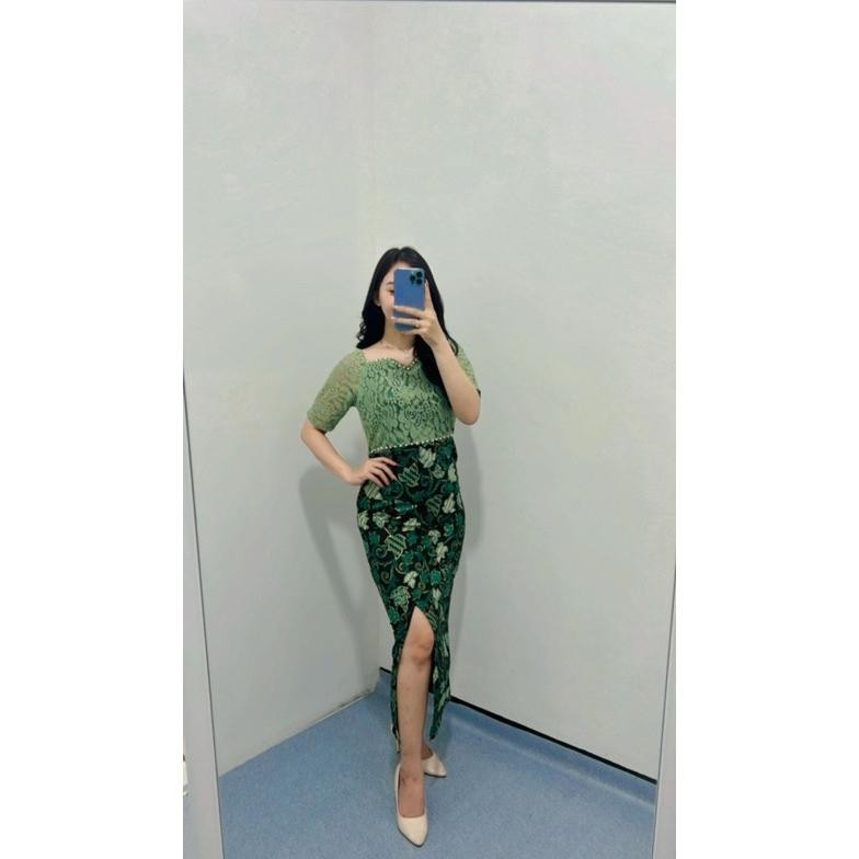 jku Dress Batik ivana /Dress kebaya wanita /Dress wisuda / Dress natal