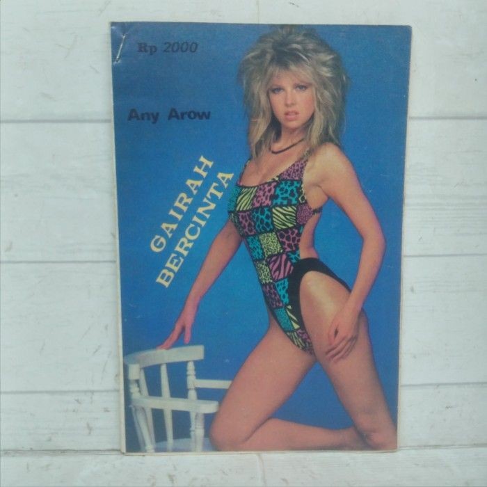 Enny Arrow Gairah Bercinta BUKU Langka