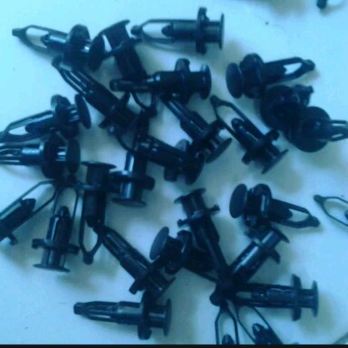 KANCING CLIP BAMPER COVER ENGINE YARIS INNOVA SIENTA