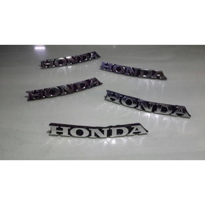 EMBLEM SIMBOL LOGO HONDA UNTUK KARISMA, VARIO OLD, MOTOR LAINNYA