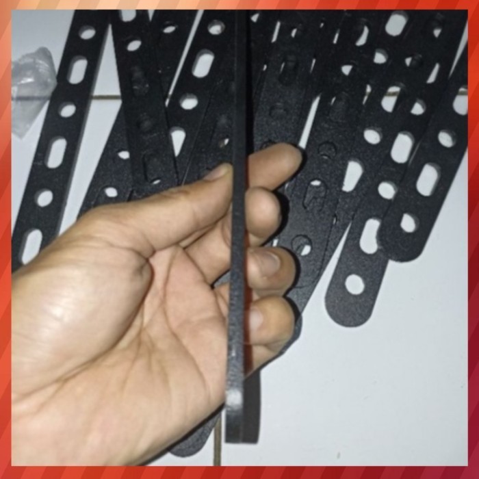 PLAT BESI BOLONG TEBAL BREKET BESI PLAT BOLONG SERBAGUNA
