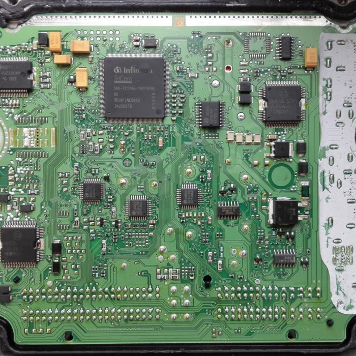 Jasa Extract Flash Dan Eeprom Ecu