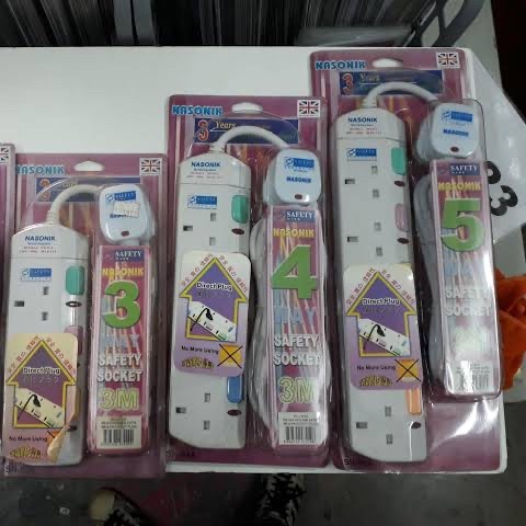 Extension Socket Colokan Cabang Kaki 3 British Standard Nasonik 3 Mete
