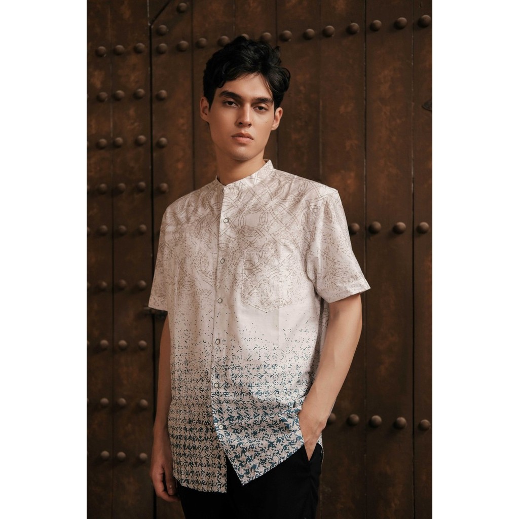 Larusso Khair Collection - Kemeja Koko Printing Pria - Qora