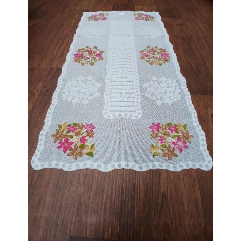 Taplak Meja Loper Taplak meja ruang tamu