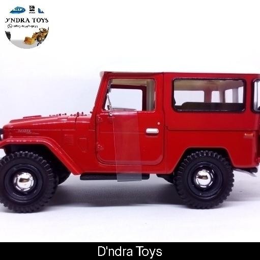 Miniatur Diecast Mobil Jeep Hardtop Toyota Land Cruiser Fj40 Merah