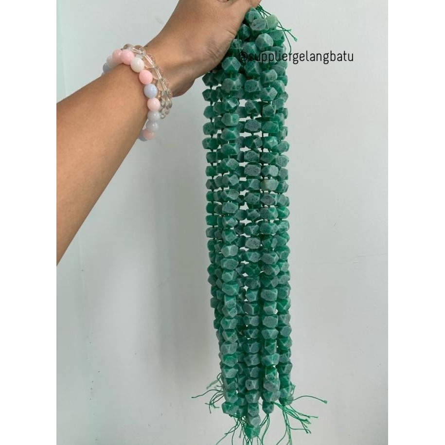 

manik Batu alam GREEN JADE 15 x 12mm giok hijau bongkah bahan HEXAGON
