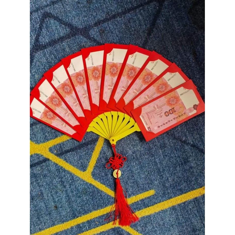 

READY STOCK 2023 ANGPAO IMLEK / TAHUN BARU CINA BENTUK KIPAS LIPAT MOTIF KELINCI !!!!!