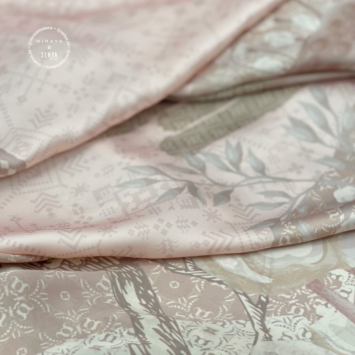 Banyak Dicari Mukena Travel Printing Miraya X Senya Talavera Silk Pink