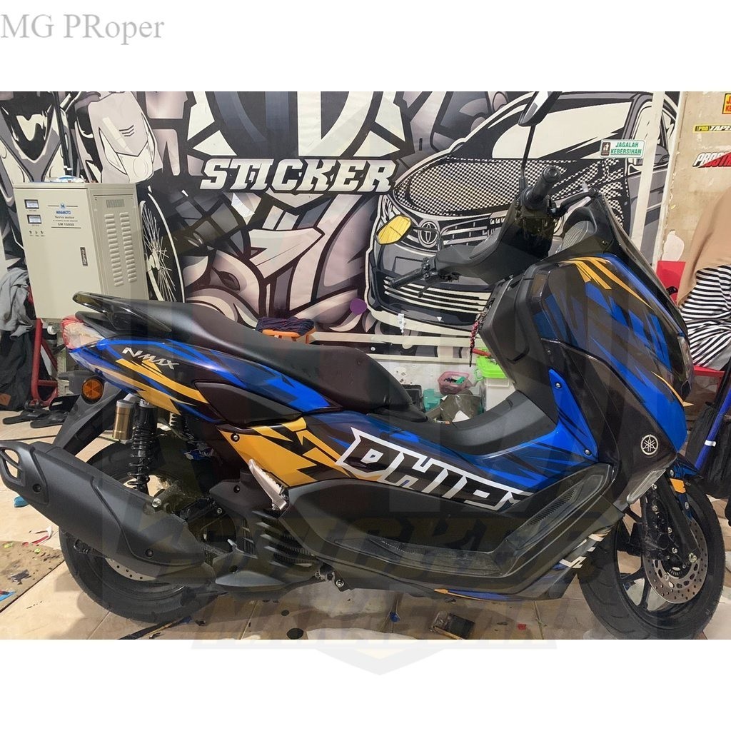 Stiker Striping Costum Variasi Aksesoris Emblem  YAMAHA N MAX NEW Full Body  2021 2022