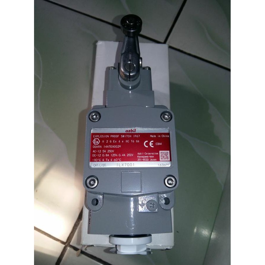 Limit Switch Azbil 1Lx7001