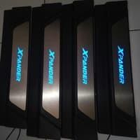 Sillplate Samping Led Carbon Xpander / Sillplate Led Pintu Xpander