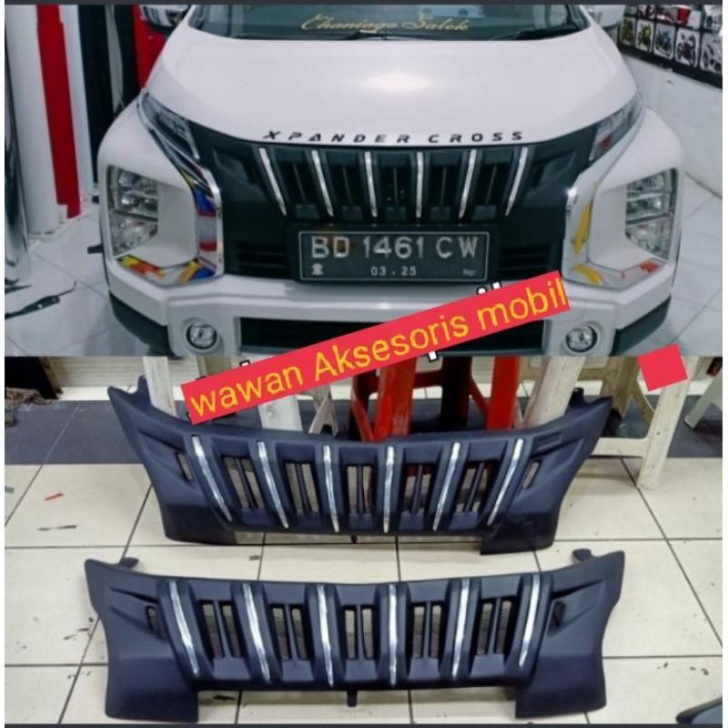 Grill Xpander Cross Hitam Doff