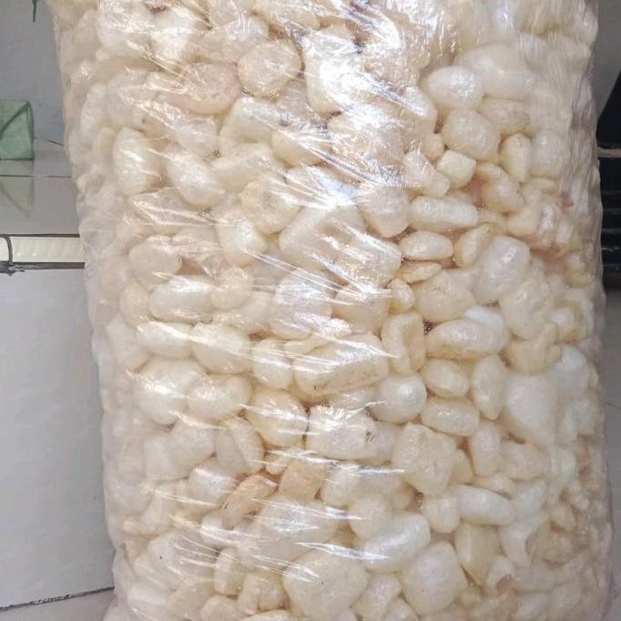 

BIG SALE KERUPUK KULIT TOPLES 1KG DAPAT 6 !!!!!