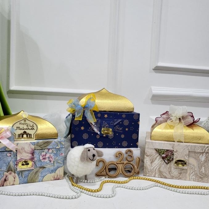 

Sale! Box Parcel Hadiah Lebaran Idul Fitri Idul Adha Ulang Tahun Imlek 026