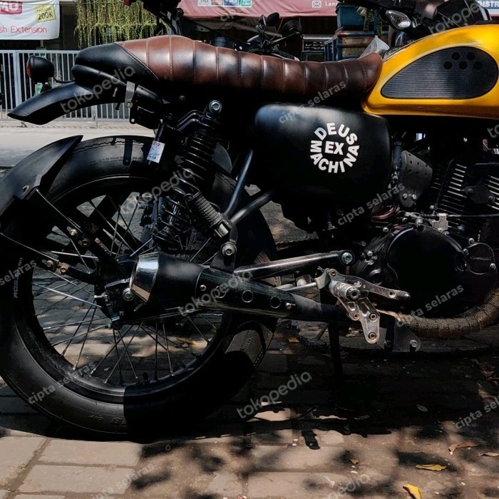 Knalpot Scrambler Tracker Kawasaki W175 Hitam