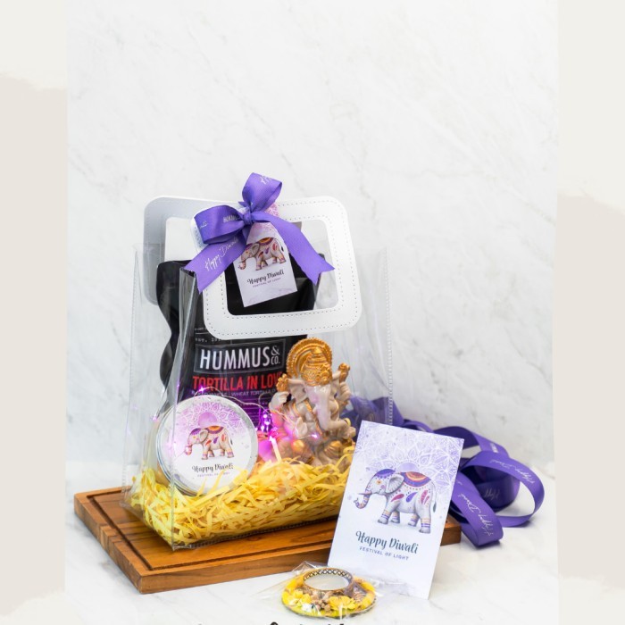 

Diwali Hamper - F