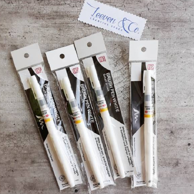 

ZIG KURETAKE CARTOONIST BRUSH PEN WHITE CNBW 015