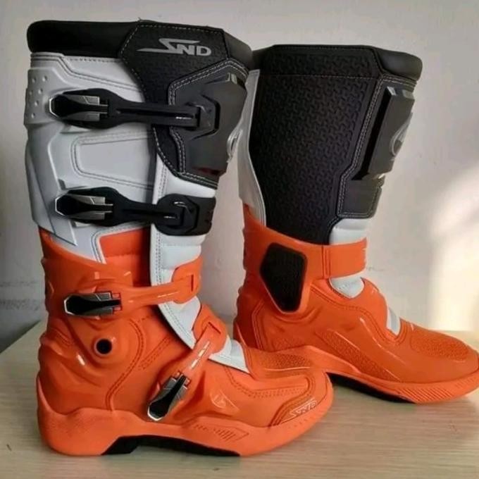 Sepatu SND engsel 2023