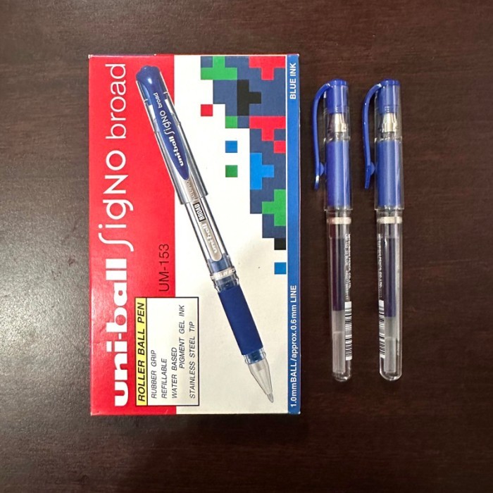 

PULPEN GEL / CAIR UNI BALL SIGNO BROAD UM - 153 WARNA BIRU 1.0