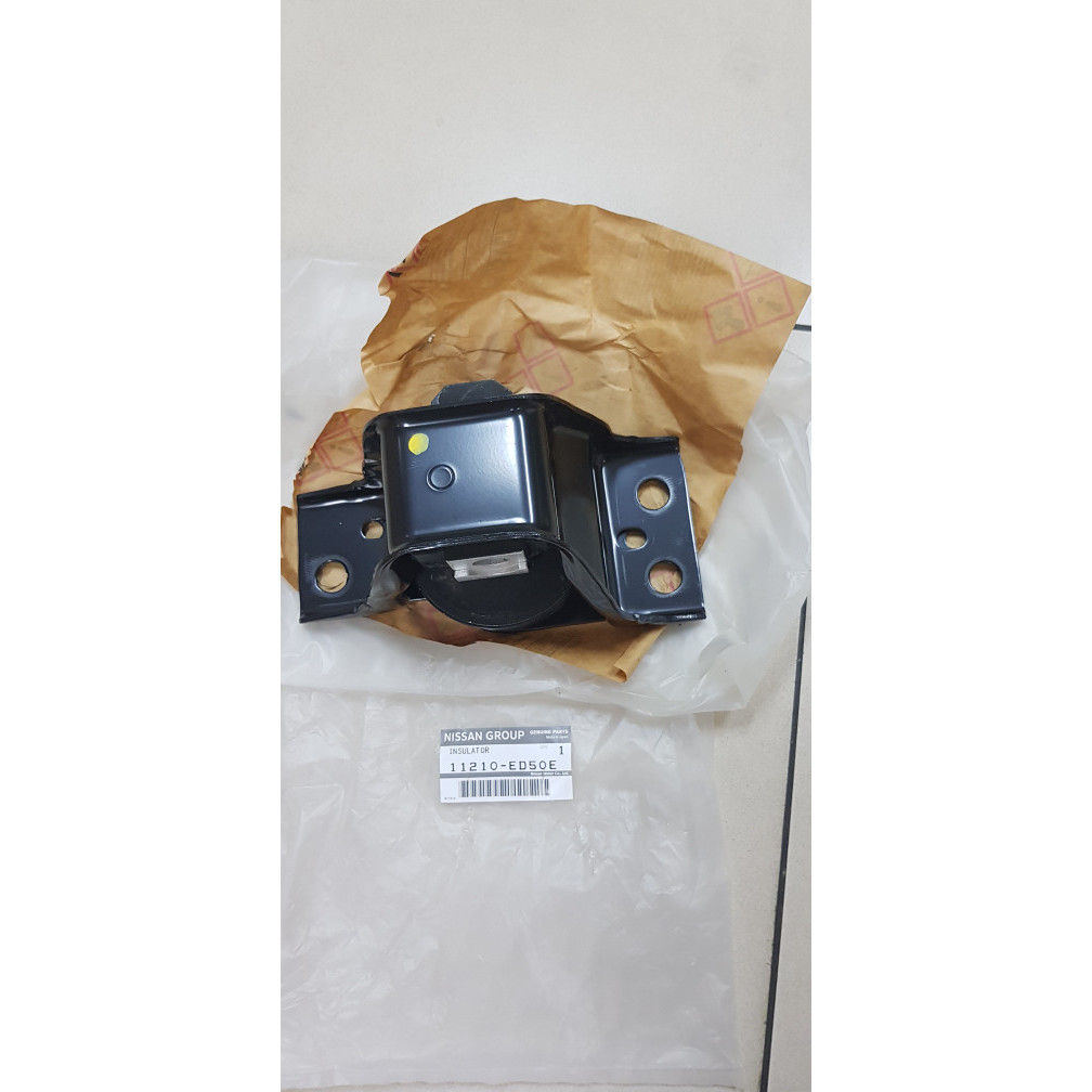 Dudukan Mesin Kanan Livina 1500Cc Matic 11210-Ed50E Ori