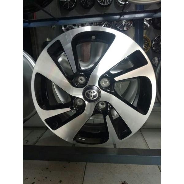 Velg 15 Toyota Avanza Veloz