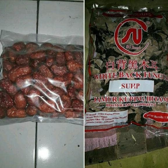 

Baru Jamur Kuping Hitam Putih 1 Kg + Angco Kurma Cina 500 Gr Gram