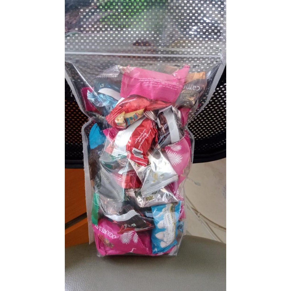 

Baru Coklat Kurma Isi Almond 1Kg