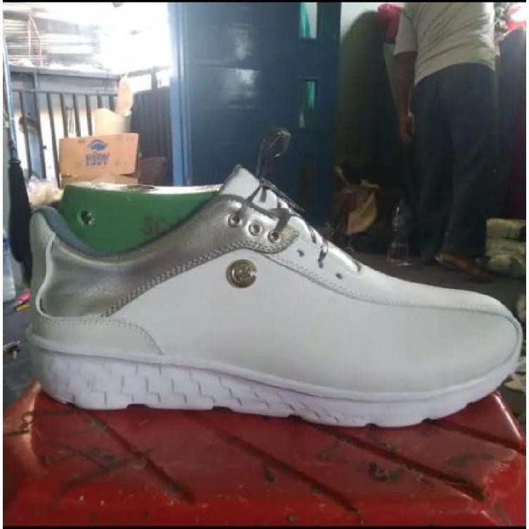 kat sepatu Caddy golf <2>