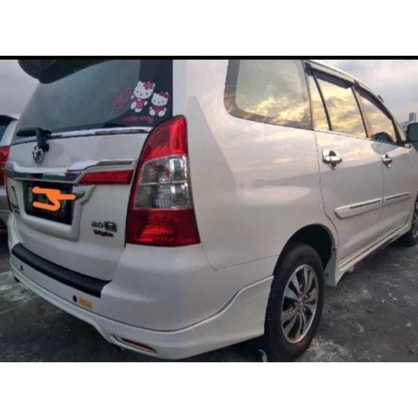 Bodykit Belakang Innova Luxury Bemper